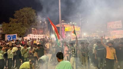 Jhansi: Celebration of victory, Diwali celebrated after Holi