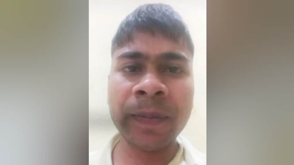 Husband of SSB sweeper kills two children and commits suicide in Maharajganj