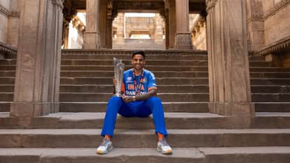 Suryakumar Yadav shares t20 world cup trophy image on social media see