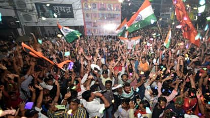 Diwali-like atmosphere four days after Holi due to India's spectacular victory