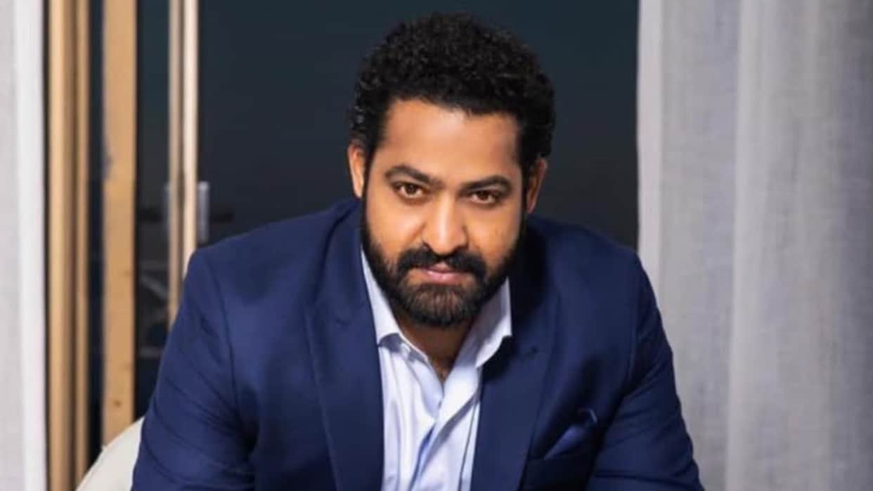 Junior Ntr Became Angry During The Event Reprimanded The Noisy Fans From The Stage And Said Shut Up