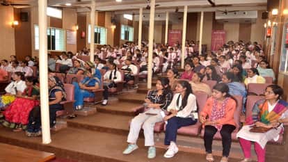 Amar Ujala Naari Se Shakti at DS Degree College Aligarh