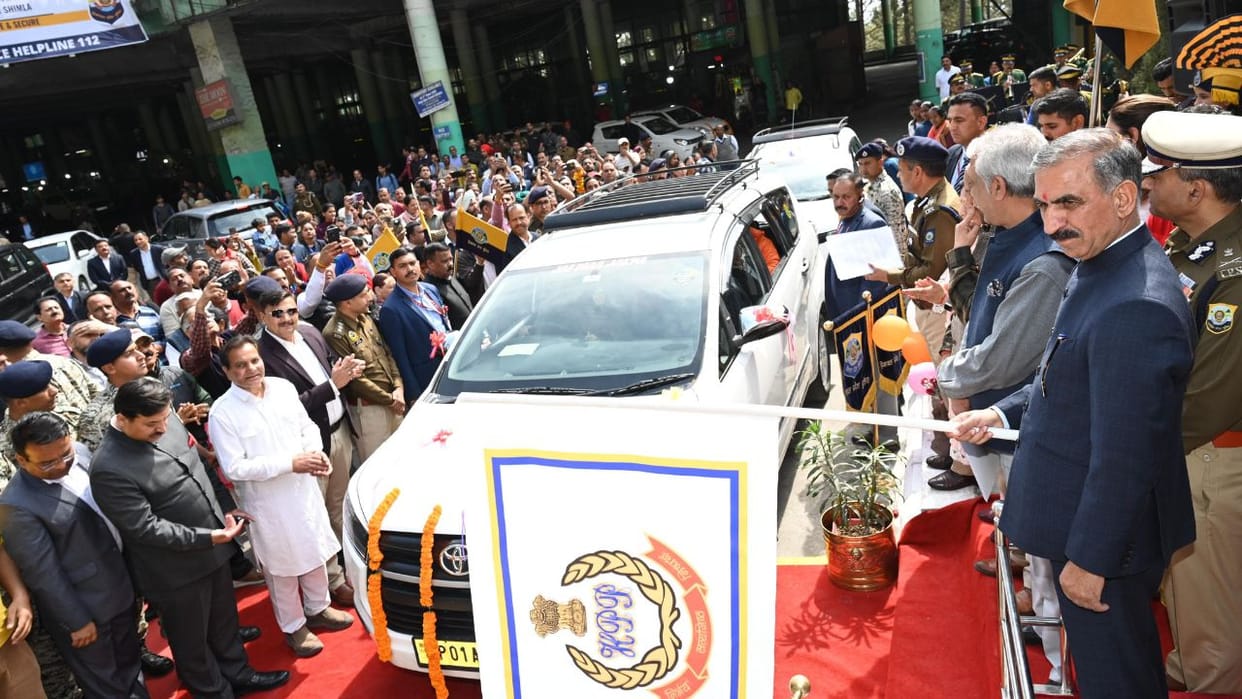 CM Sukhu launches pre-paid taxi service from ISBT Tutikandi know the fare
