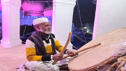 drum resonates in sehri