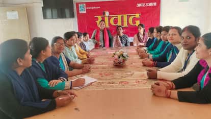 mothers given information about shaping future of their children by providing them proper guidance in Ghazipur