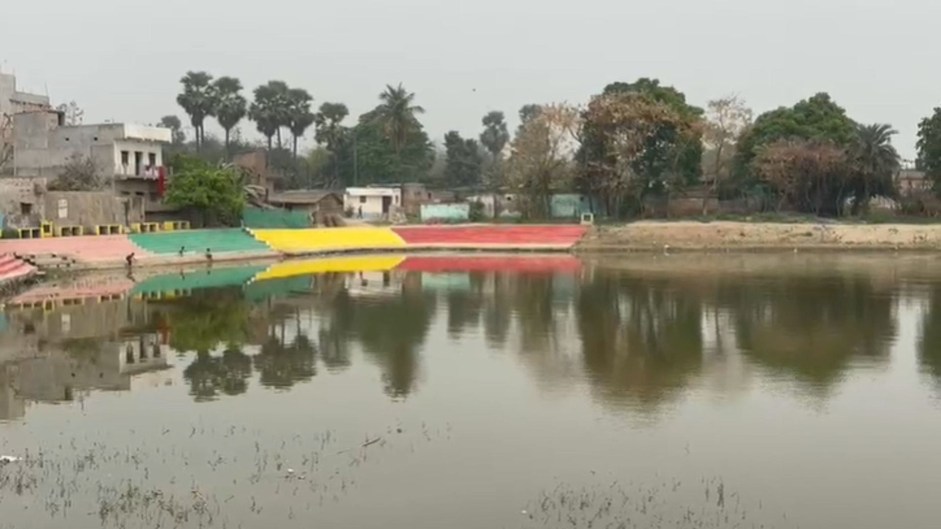 ठप पड़ा विकास कार्य