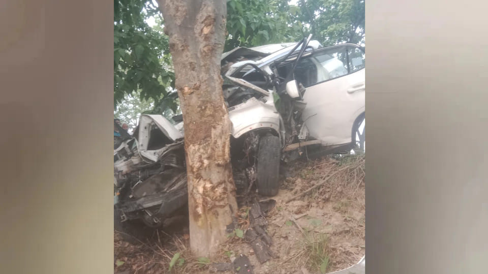 Creta car collides with a tree in Deoria, killing two youths who were returning home from a wedding procession