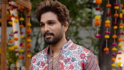 Allu Arjun Trolled For Sharing Pic Of Indian Flag Without Ashoka Chakra on Independence Day
