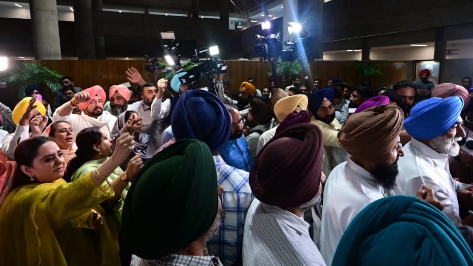 Aam Aadmi Party enraged by Sukhpal Khaira statement Minister Baljot Kaur