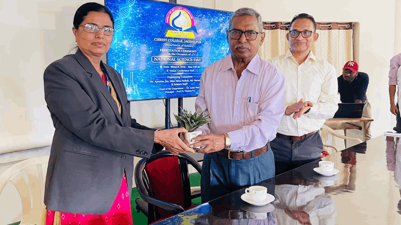 डॉ. बी सूरी बाबू को किया सम्मानित