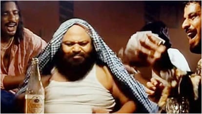 Saurabh Shukla Shares Unknown Facts And Funny Incidents From The Shooting Of Goli Mar Bheje Me Song From Satya