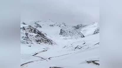 Himachal Weather: fresh snowfall closed the Shinkula Pass; many parts of the state will experience rain for s