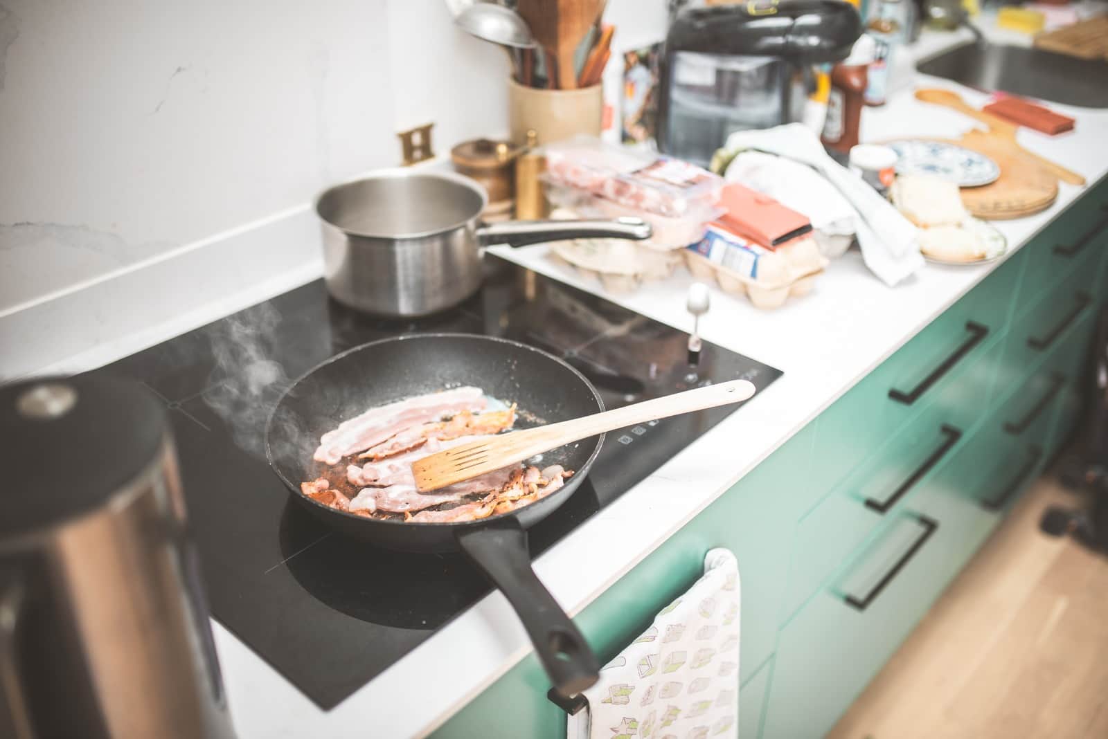 LPG Shortage: Easy Cooking Alternatives When Gas Cylinders Are Not Available