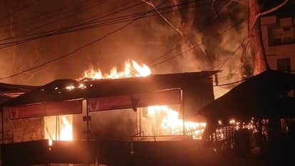 Prayagraj: Massive fire breaks out in Jhusi, five shops burnt to ashes, panic ensues