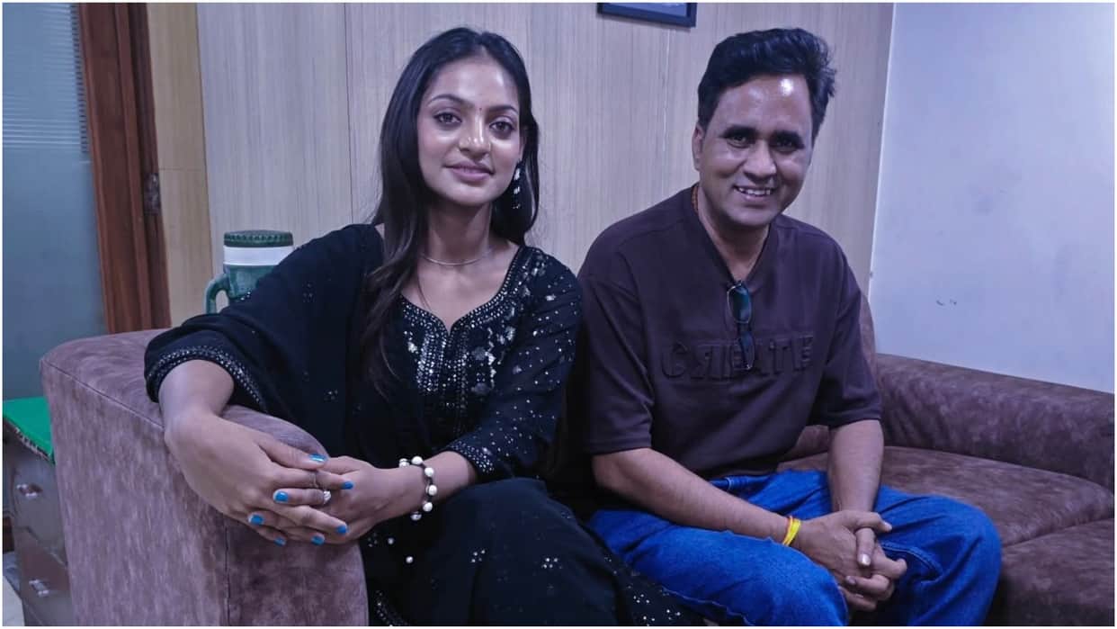 Director Sanoj Mishra Reacts On Viral Girl Monalisa Marriage With Muslim Boyfriend He Says It Is Love Jihad