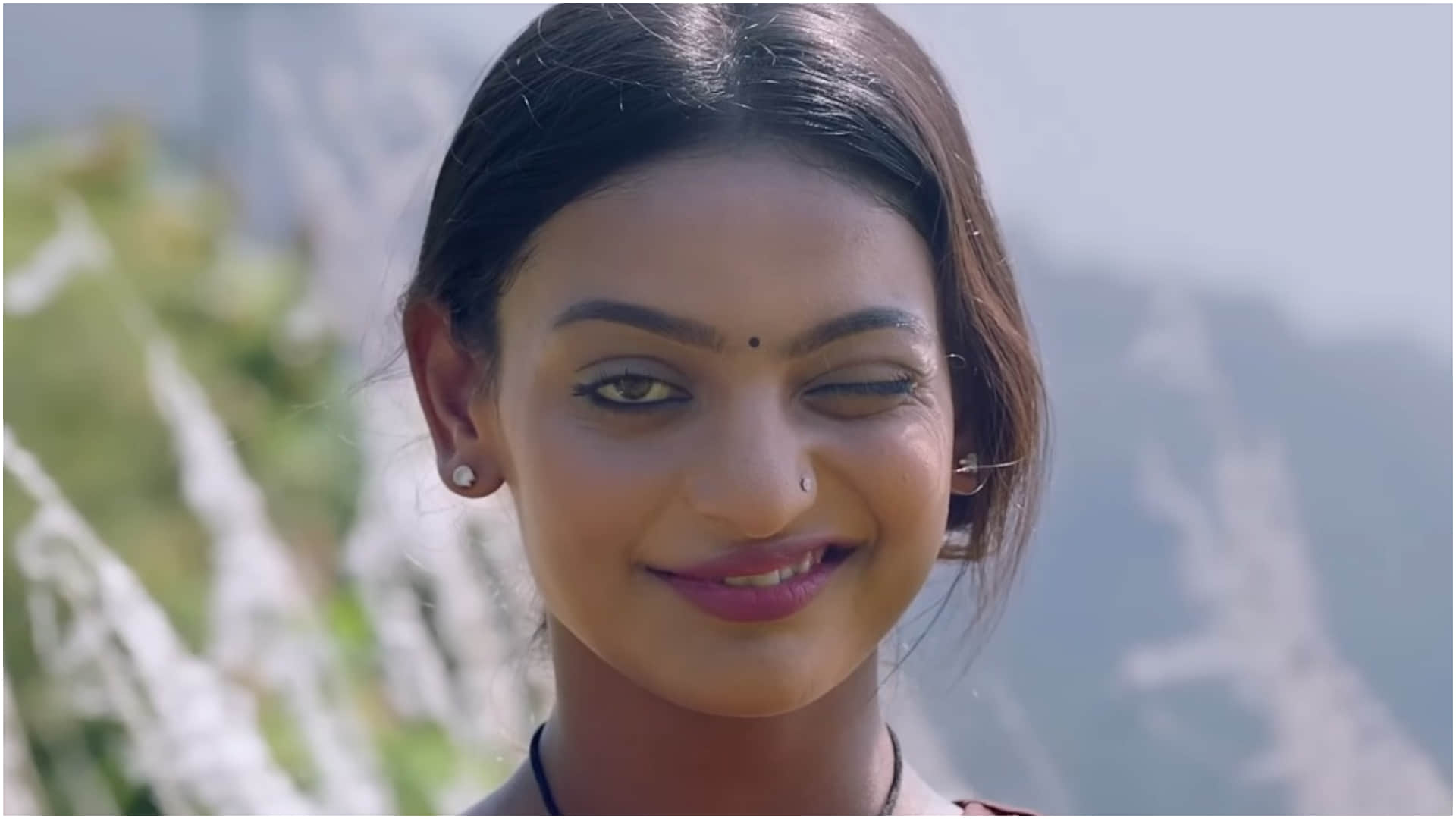 Monalisa Marriage Controversy: Mahakumbh girl Monalisa break silence On Marriage controversy