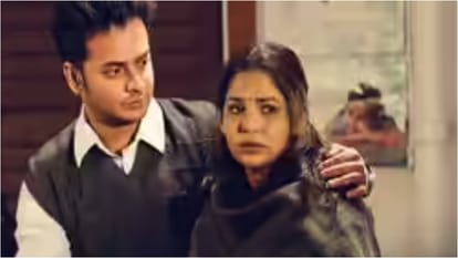 Hrithik Roshan Aishwarya Rai Guzaarish to Salaam Venky Pupa These Movies Based On passive euthanasia