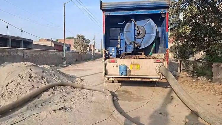 Muktsar: दस फीट गहरे मैनहोल में सफाई करने उतरे मजदूर की मौत, पश्चिम बंगाल का रहने वाला था जहदुलहक