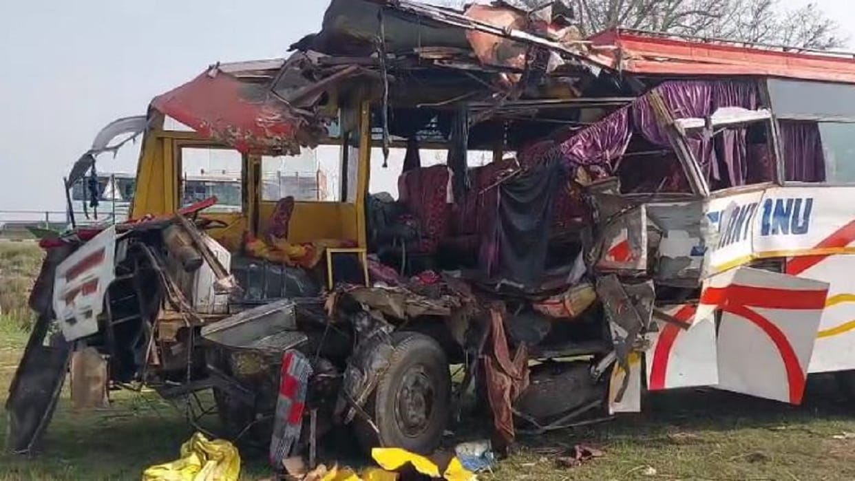 Private bus collides with truck parked on the road, 27 devotees injured in lakhimpur kheri