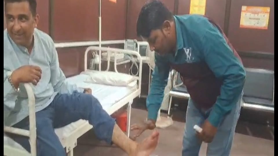 No Doctor at Taj Mahal Dispensary Ambulance Driver Treats Injured Tourist