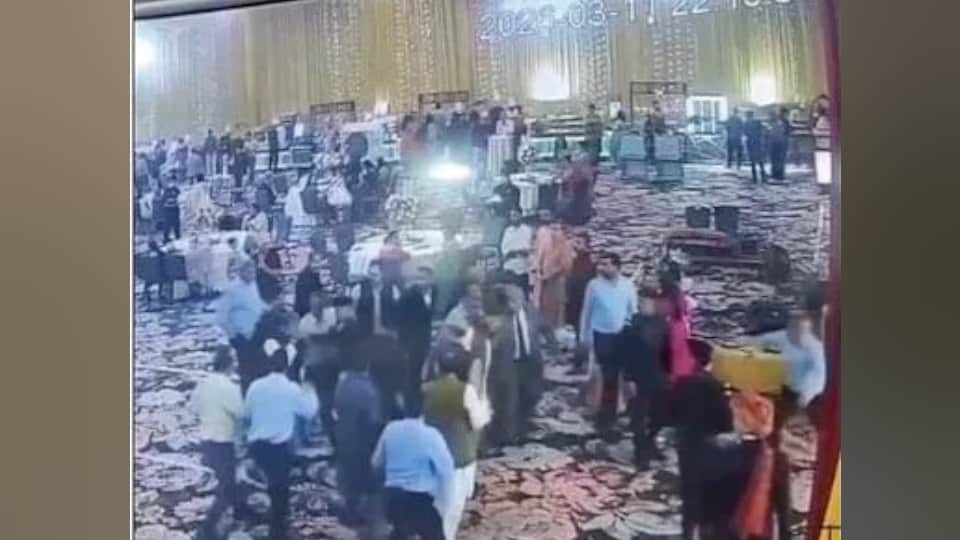 Farooq Abdullah Attacks News Security Breach at VVIP Wedding Despite Z+ Details in Hindi