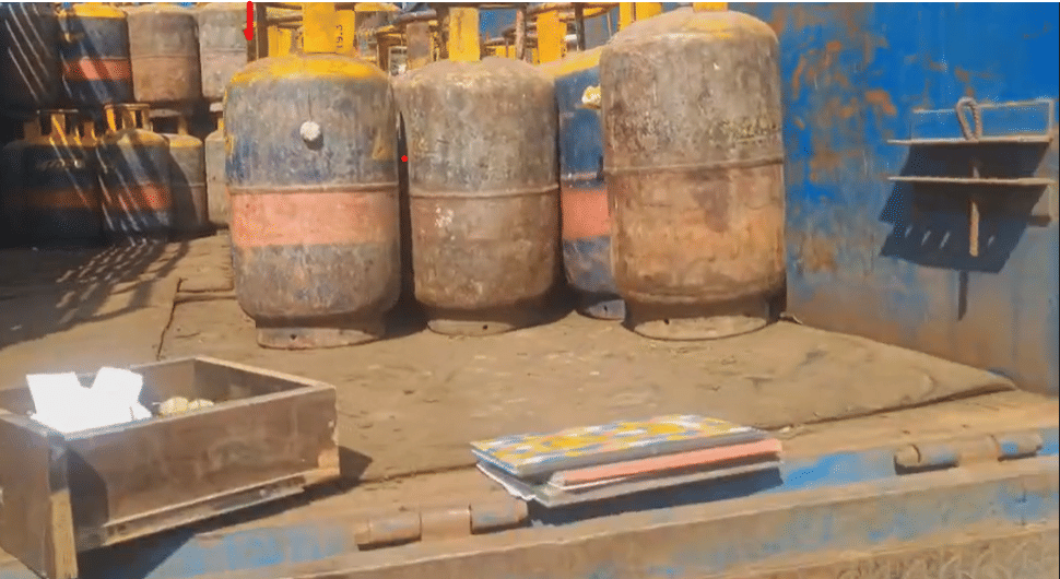 LPG Cylinder Rules in India: How Many Cylinders Can You Legally Store At Home