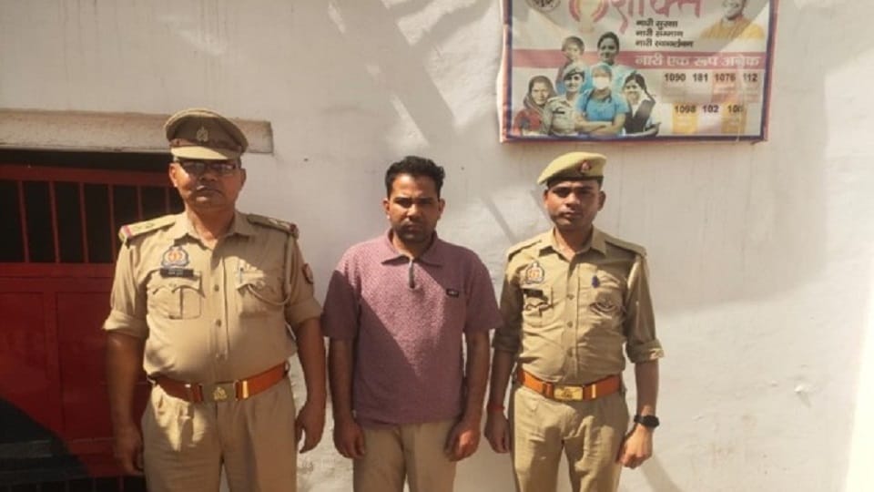 Friendship on marriage site Leads to misdeed in Agra Hotel Accused Arrested