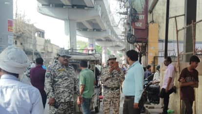 municipal corporation team removed the encroachment in Bareilly