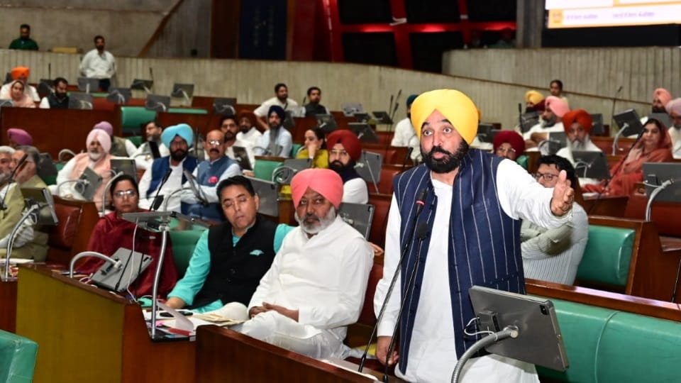 Nakodar Incident Special Committee Unearth Secrets of Missing Report Four died in Firing 40 Years Ago
