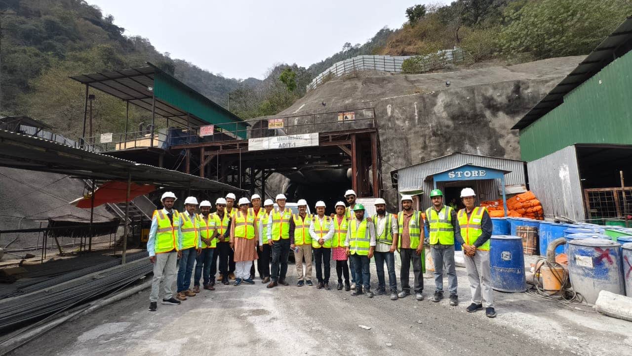 आरवीएनएल परियोजना स्थल देखने पहुंचा ओडिशा का मीडिया प्रतिनिधिमंडल