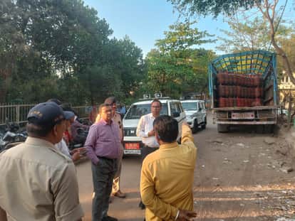 LPG Crisis: Gas Black Marketing in Bhopal; Agencies Conduct Probes, Action Taken Against Illegal Stockpiling;