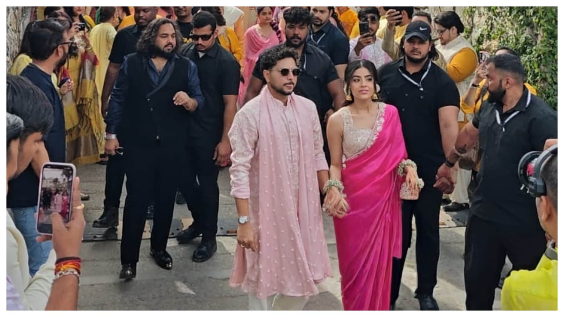 Kuldeep Yadav Mehndi Ceremony Photos Videos Yuzvendra Chahal Dance Viral Video Social Media