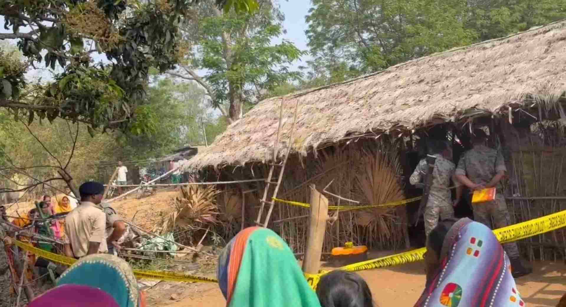 मौके पर मौजूद लोग