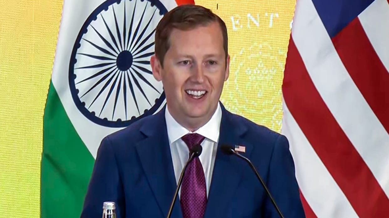 India-US Nuclear Energy Partnership us Ambassador Sergio Gore Maharashtra Devendra Fadnavis energy plan