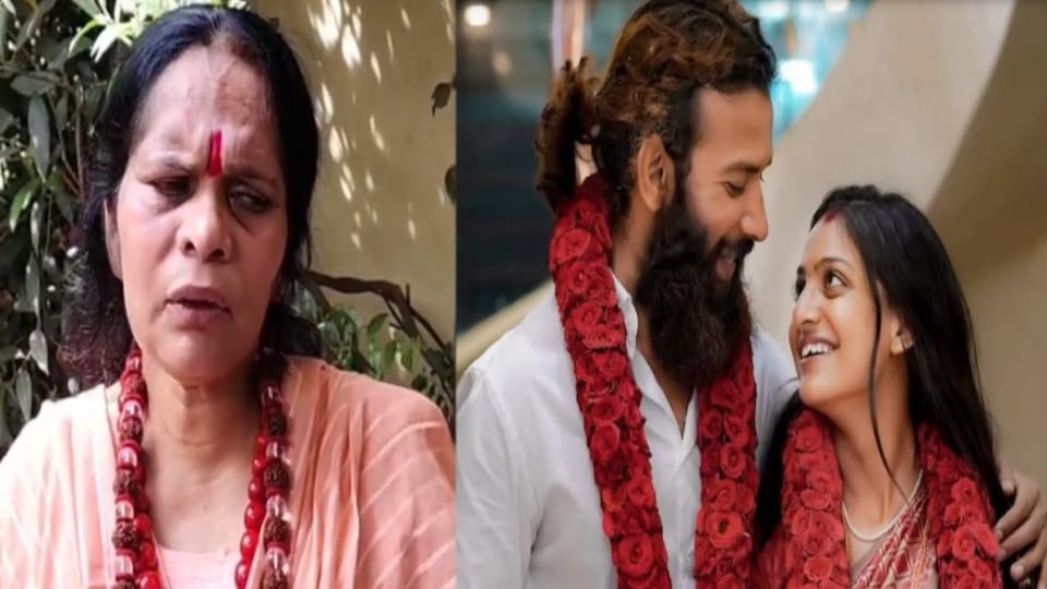 UP: Sadhvi Prachi controversial remark on Mahakumbh Girl Monalisa-Farman marriage