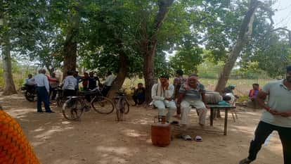 LPG Helpline Numbers Turn Helpless in Agra Consumers Struggle to Register Complaints