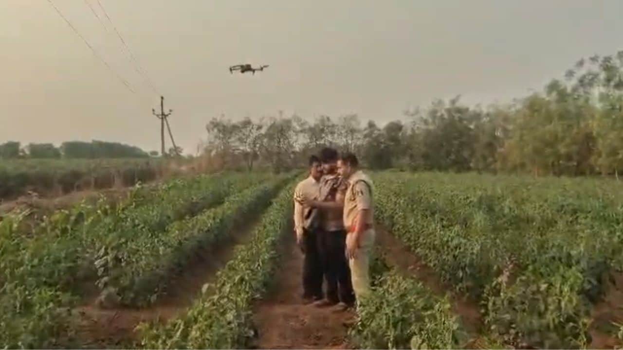 बेमेतरा में ड्रोन से निगरानी