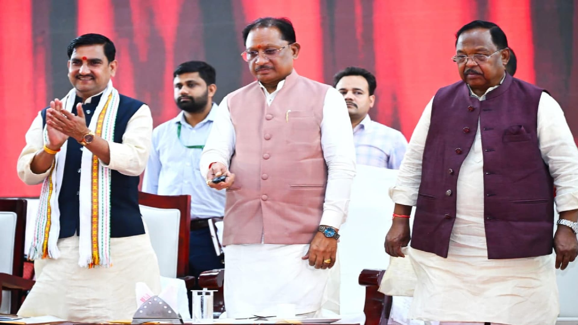 गौधाम योजना का शुभारंभ करते सीएम विष्णुदेव साय