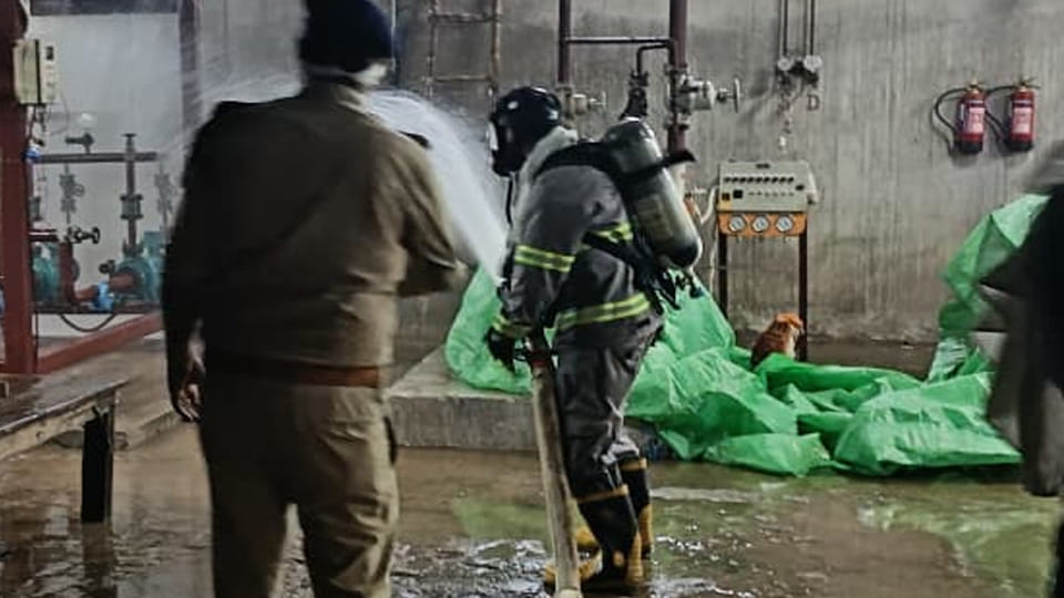 Fatehpur: Ammonia Gas Leak at Cold Storage; Chaos Ensues Within a 500-Meter Radius
