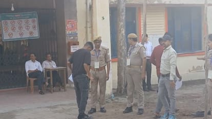 UP SI Exam 2026 Examination Begins in Several Districts Candidates Granted Entry After Thorough frisking