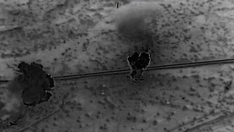 ईरान युद्ध: खर्ग द्वीप पर कई हमले, पुल को भी बनाया निशाना; ईरान की अमेरिका को चेतावनी- लक्ष्मण रेखा पार न करें