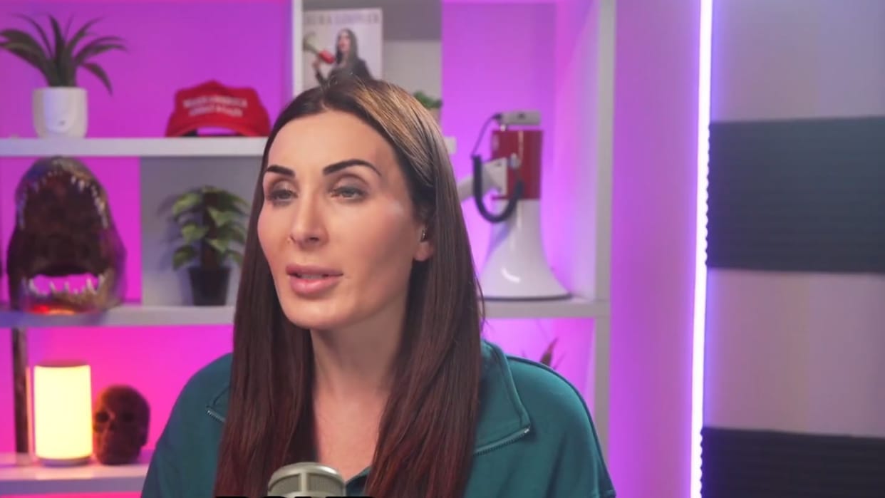 Trump ally laura loomer apologises for her anti india remarks