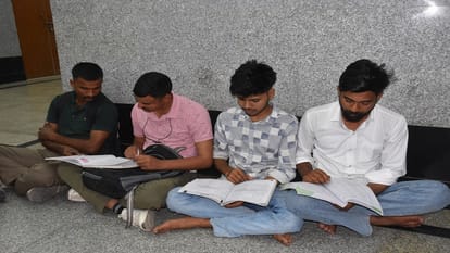 Sub-Inspector Recruitment Exam in Aligarh