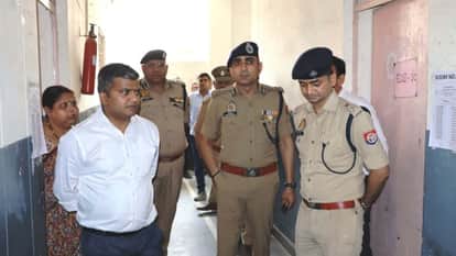 UP SI Exam 2026: The sub-inspector recruitment exam was held under strict surveillance in the district