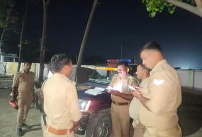 Sitapur: Three youths on a bike going to a wedding procession collided with a tractor trolley, all three died