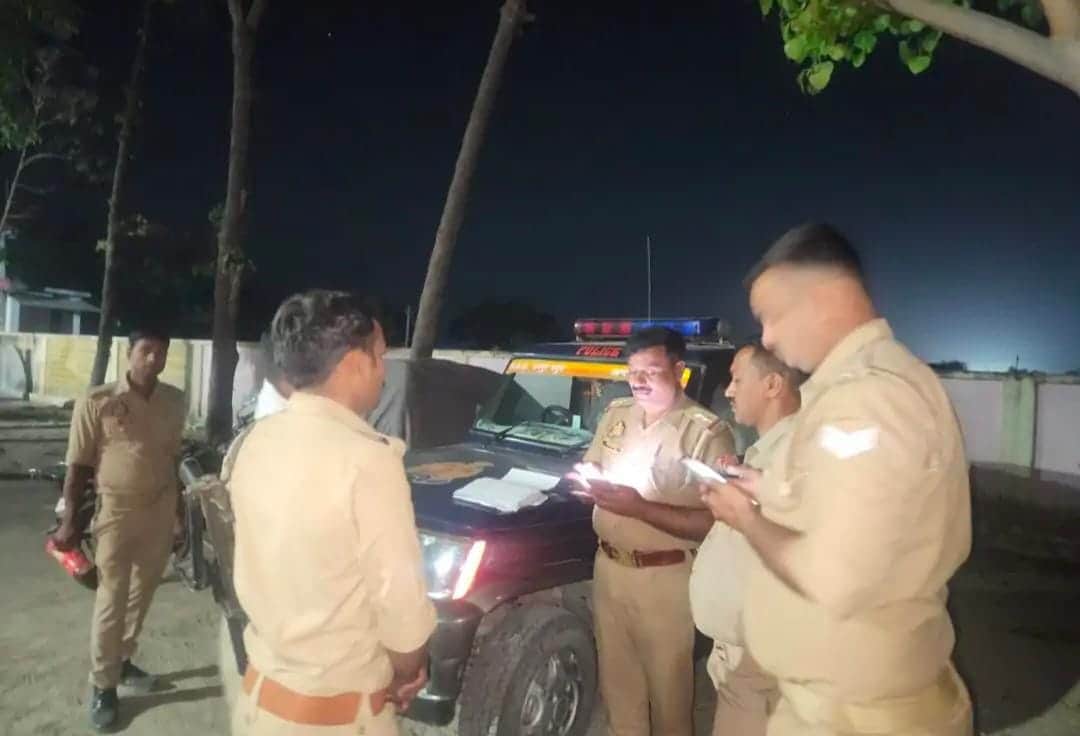 सीतापुर में सड़क हादसा।