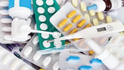 Five members of a gang selling government hospital medicines in the open market arrested.