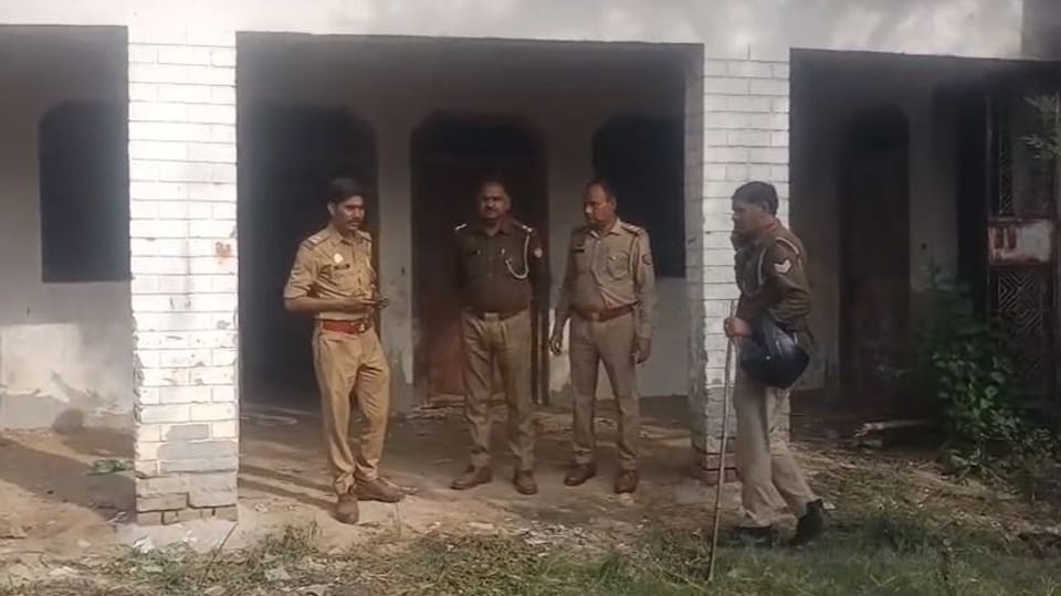 अलीगढ़ में युवक ने प्रेमिका की हत्या के बाद की खुदकुशी