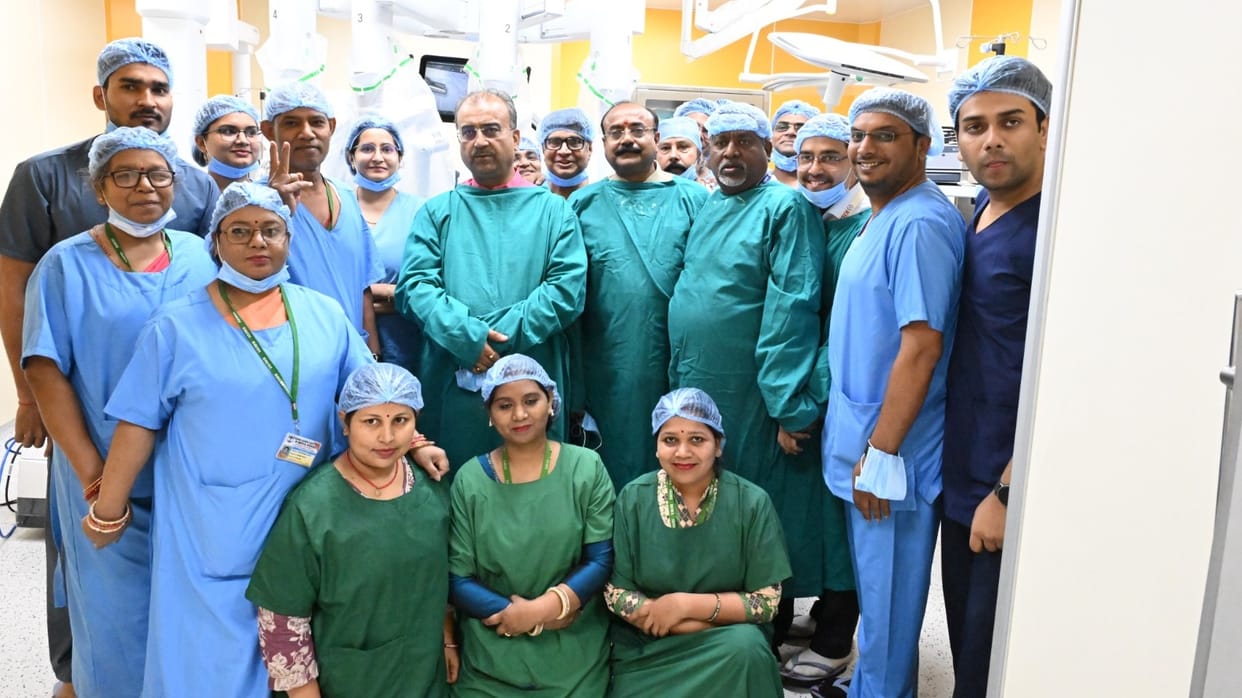 IGIMS becomes hi-tech with anesthesia simulation lab and robotic surgical system, Minister Mangal Pandey