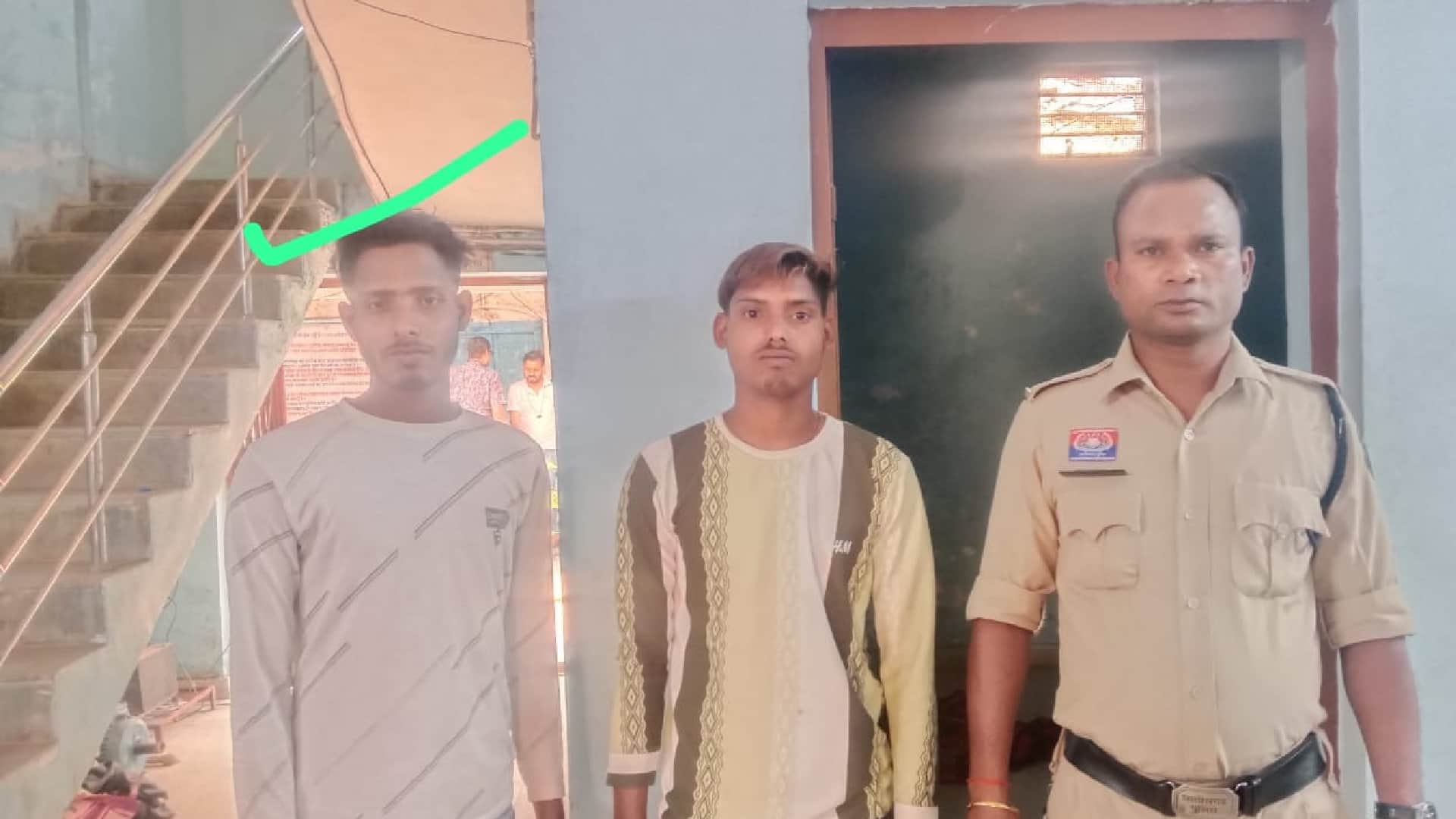 पुलिस के गिरफ्त में आरोपी